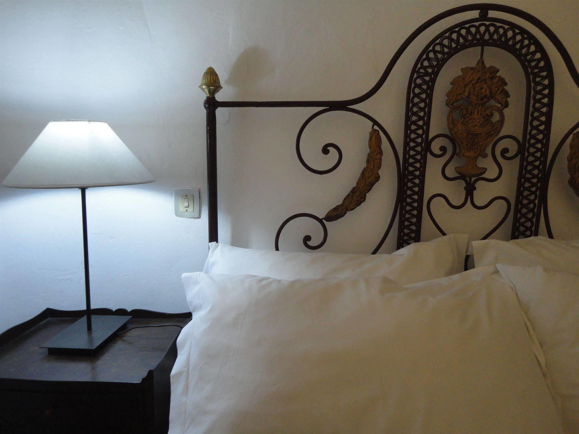 Hotel Solar De Monfalim Evora Ngoại thất bức ảnh