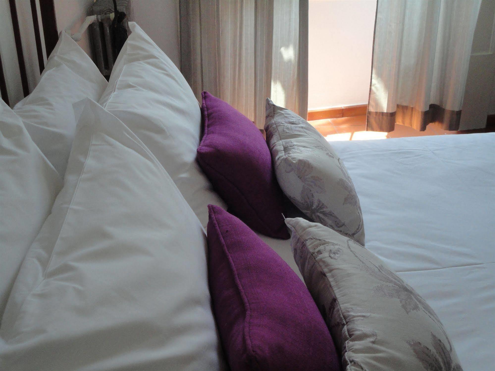 Hotel Solar De Monfalim Evora Ngoại thất bức ảnh